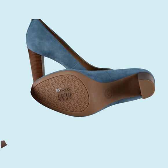 Michael Kors Suede Pump Size 9M Chambray Blue Susan Flex Stacked Heel NWOB - Picture 11 of 15